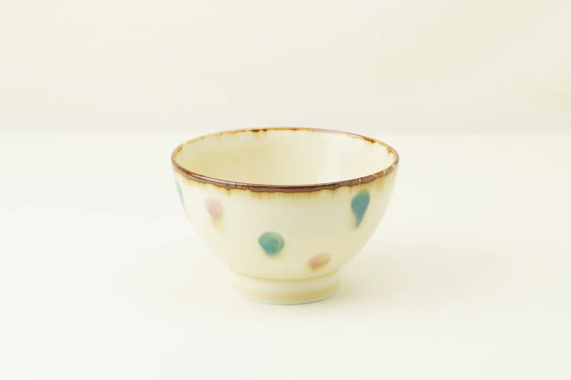 琥珀ドット　茶碗
